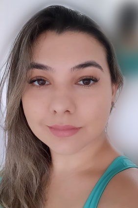 Letícia Daniel