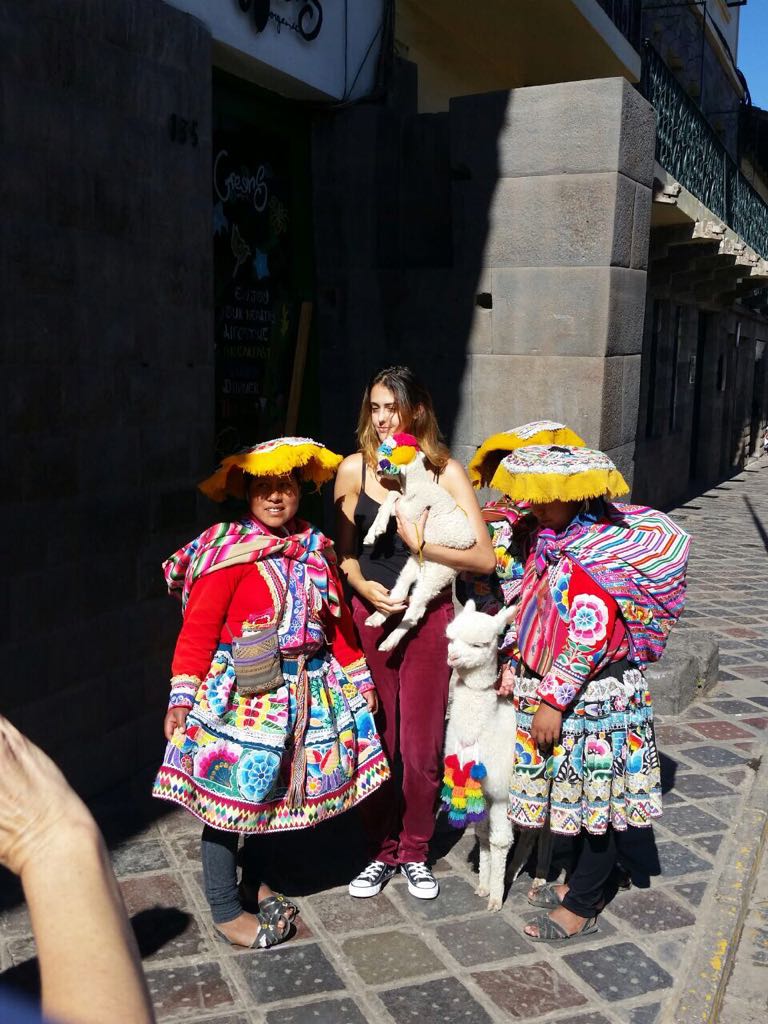 Dara Geli em Cusco, Peru