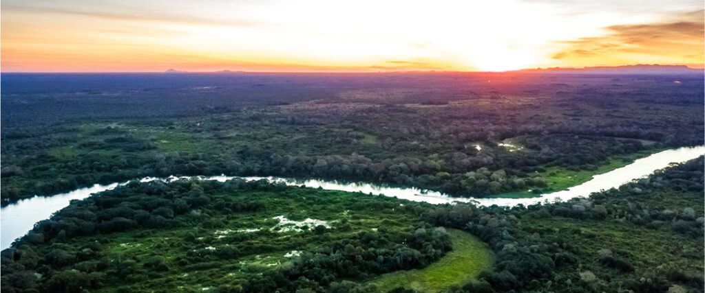 Rio Miranda visto de Corumbá, MS