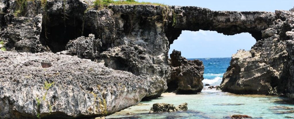 Hell's Gate, Antígua